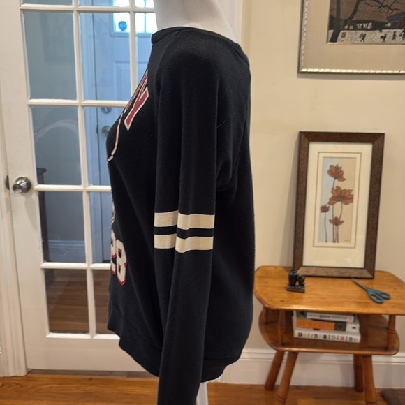 Disney Women’s Black Crew Neck Mickey Mouse Sweatshirt. Size M - Picture 4 of 7